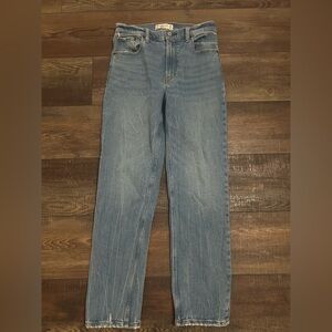 Abercrombie High Rise Mom Jean